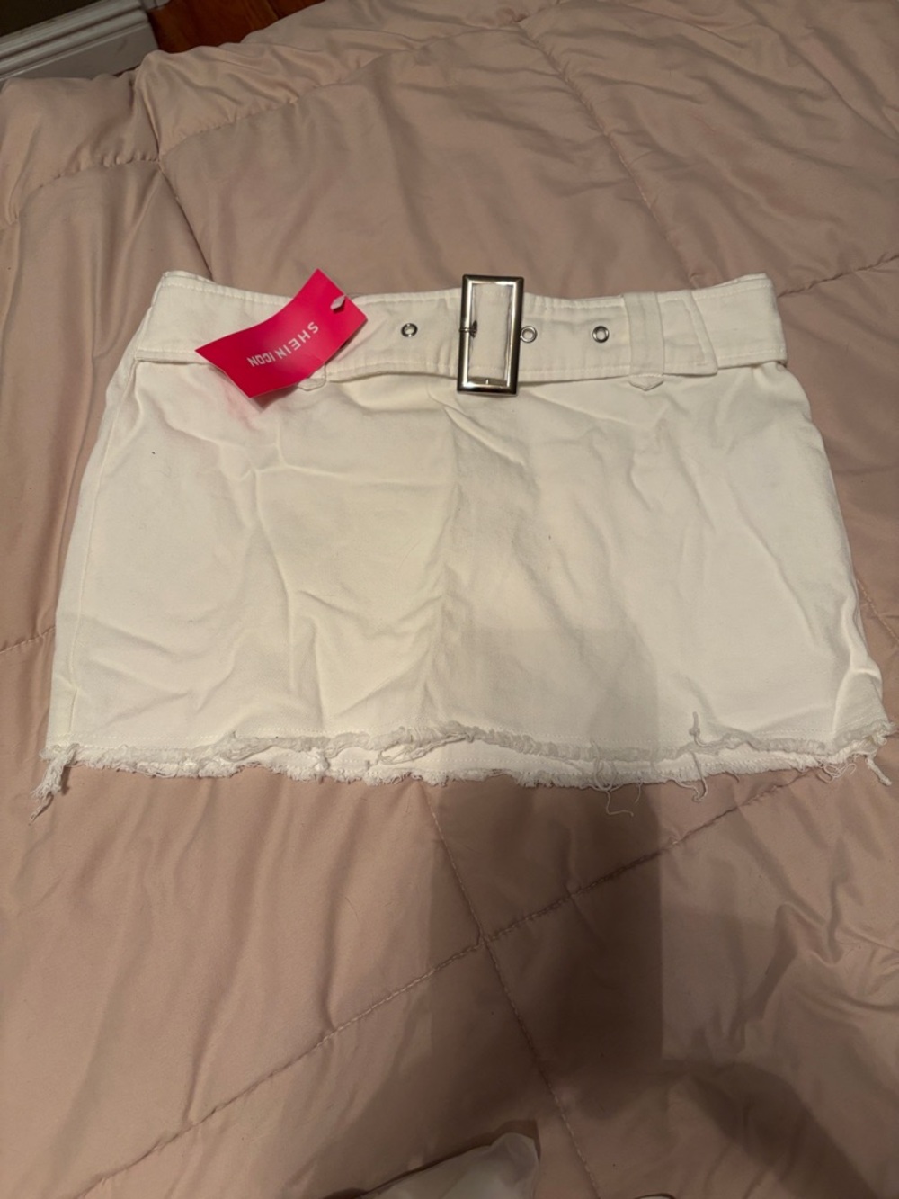 SHEIN White Denim Mini Skirt with Buckle Belt